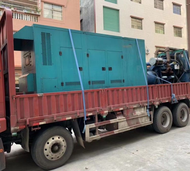 新都如何在不同负载率下确保 400KW 柴油发电机组的正常运行？
