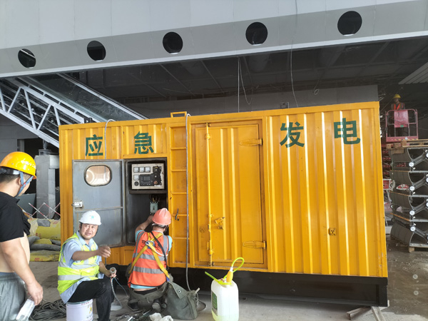 新都怎样判断空气滤清器是否需要更换？